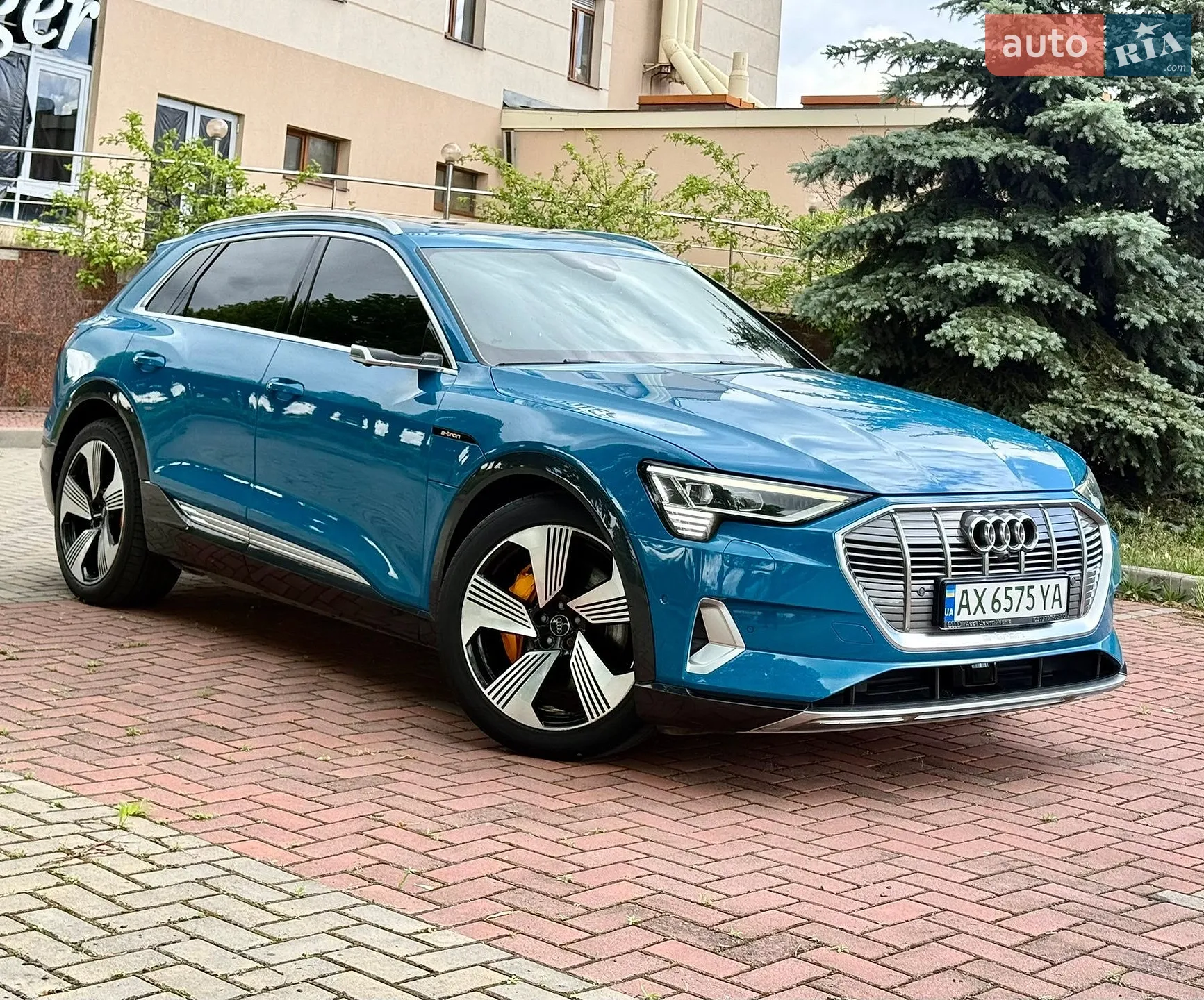 2019 Audi e-tron - мініатюра 13