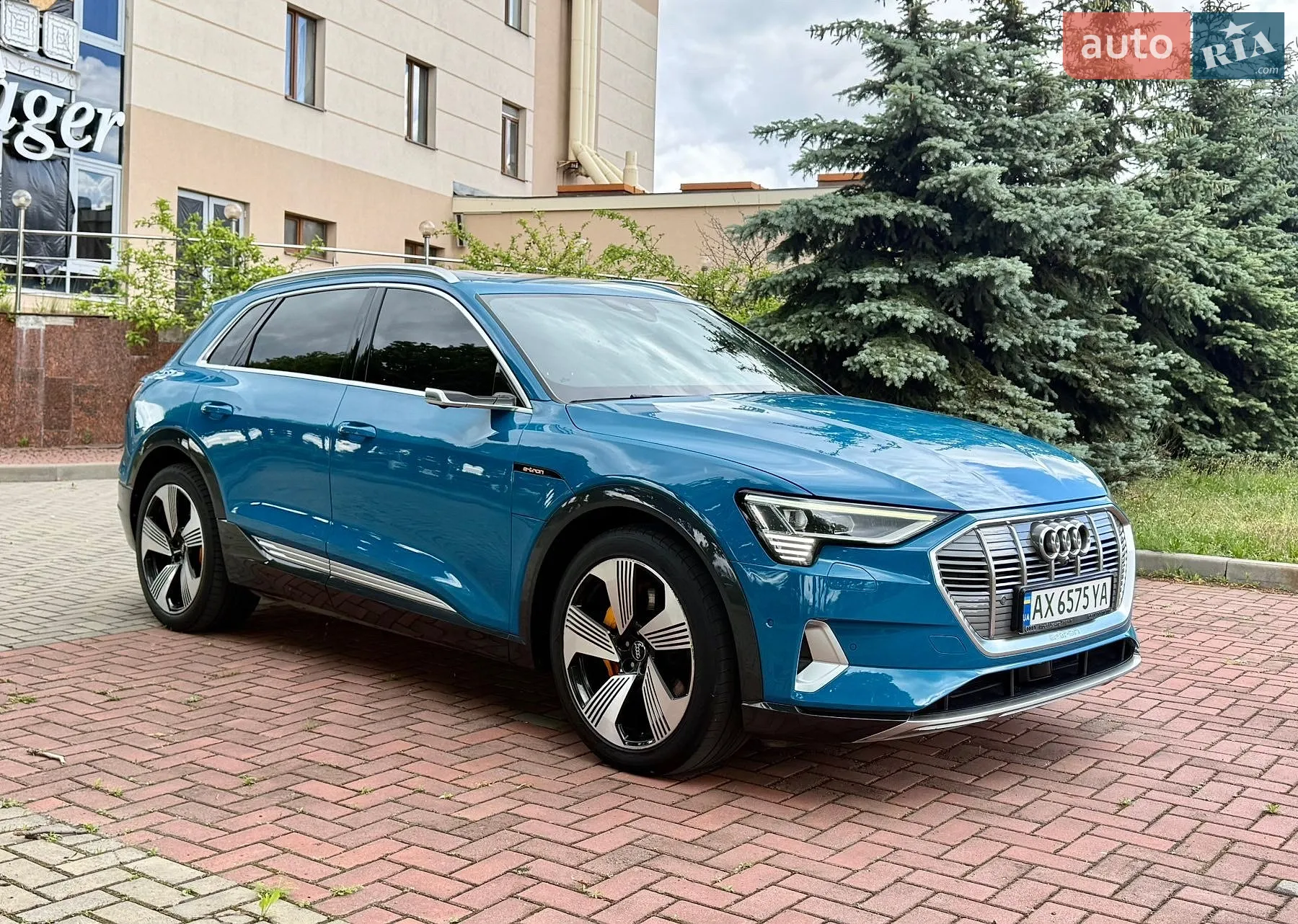 2019 Audi e-tron - мініатюра 22