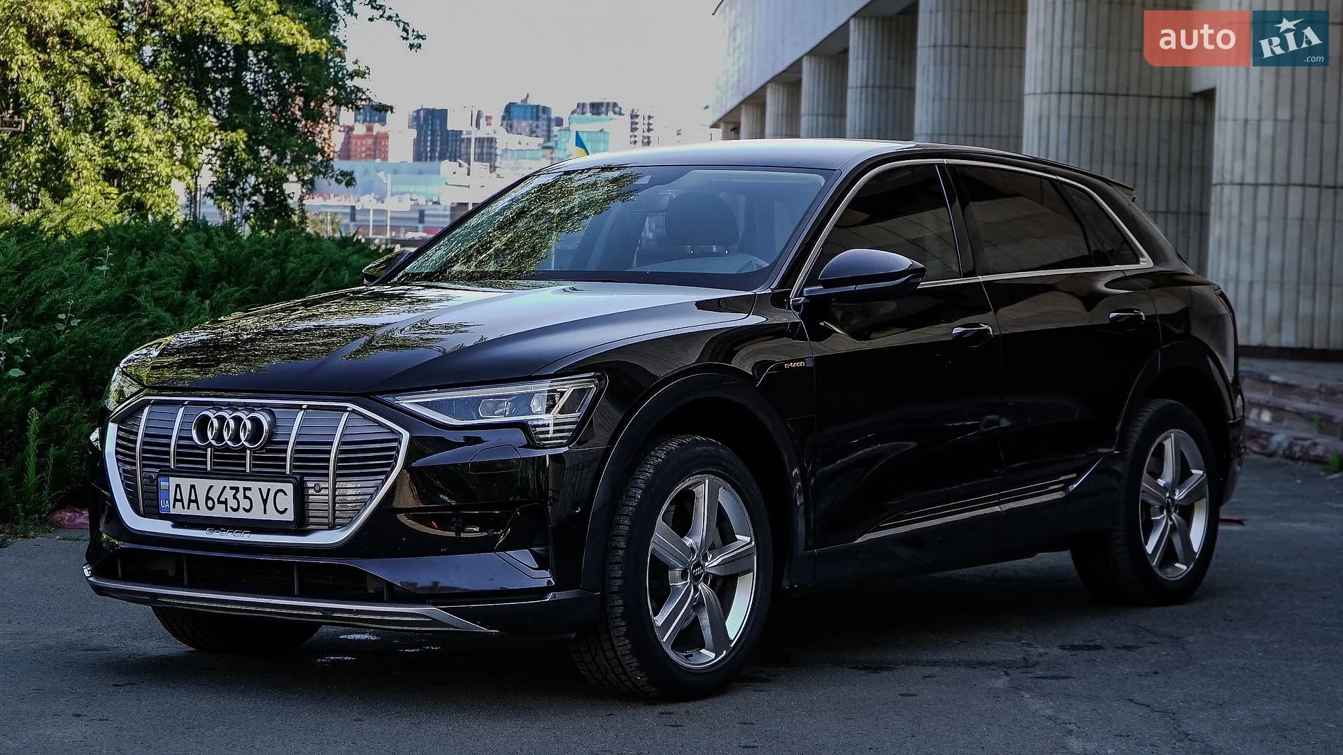 2019 Audi e-tron - мініатюра 3