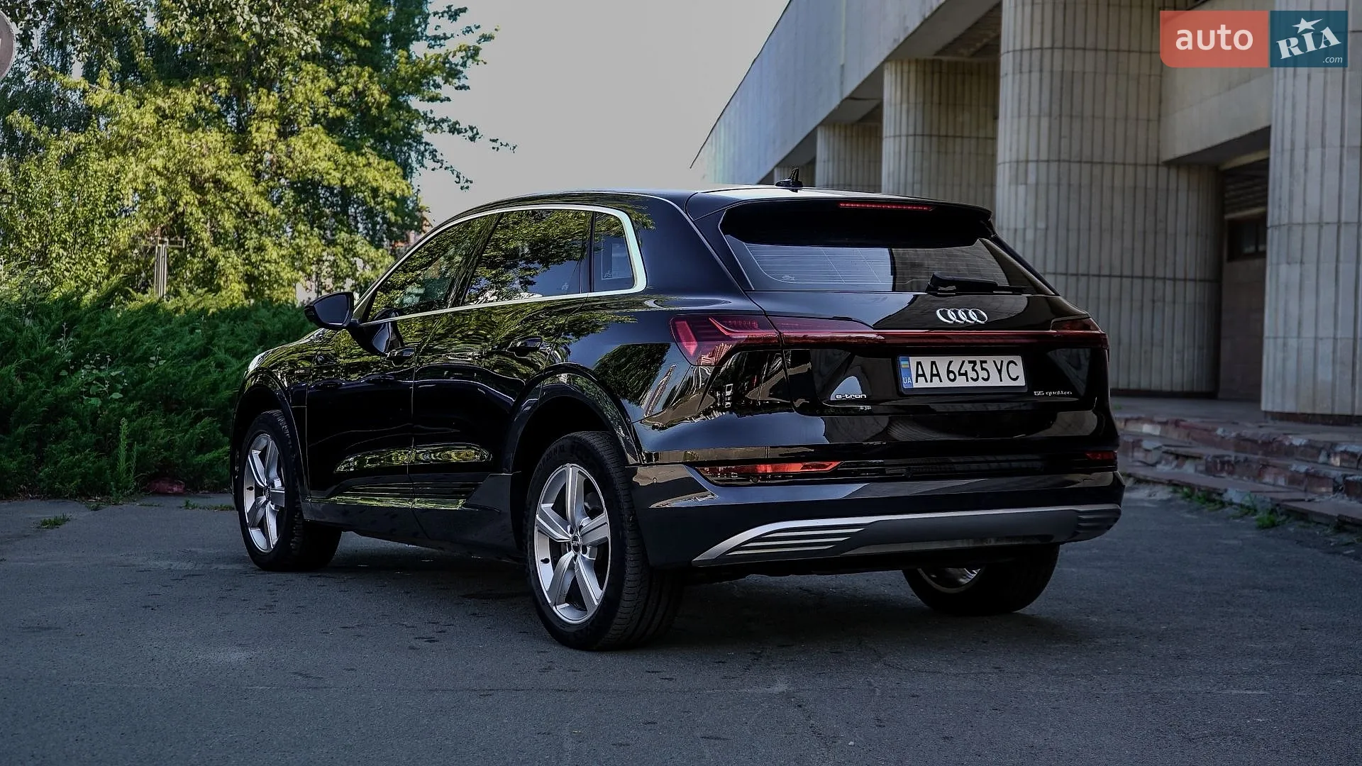 2019 Audi e-tron - мініатюра 8