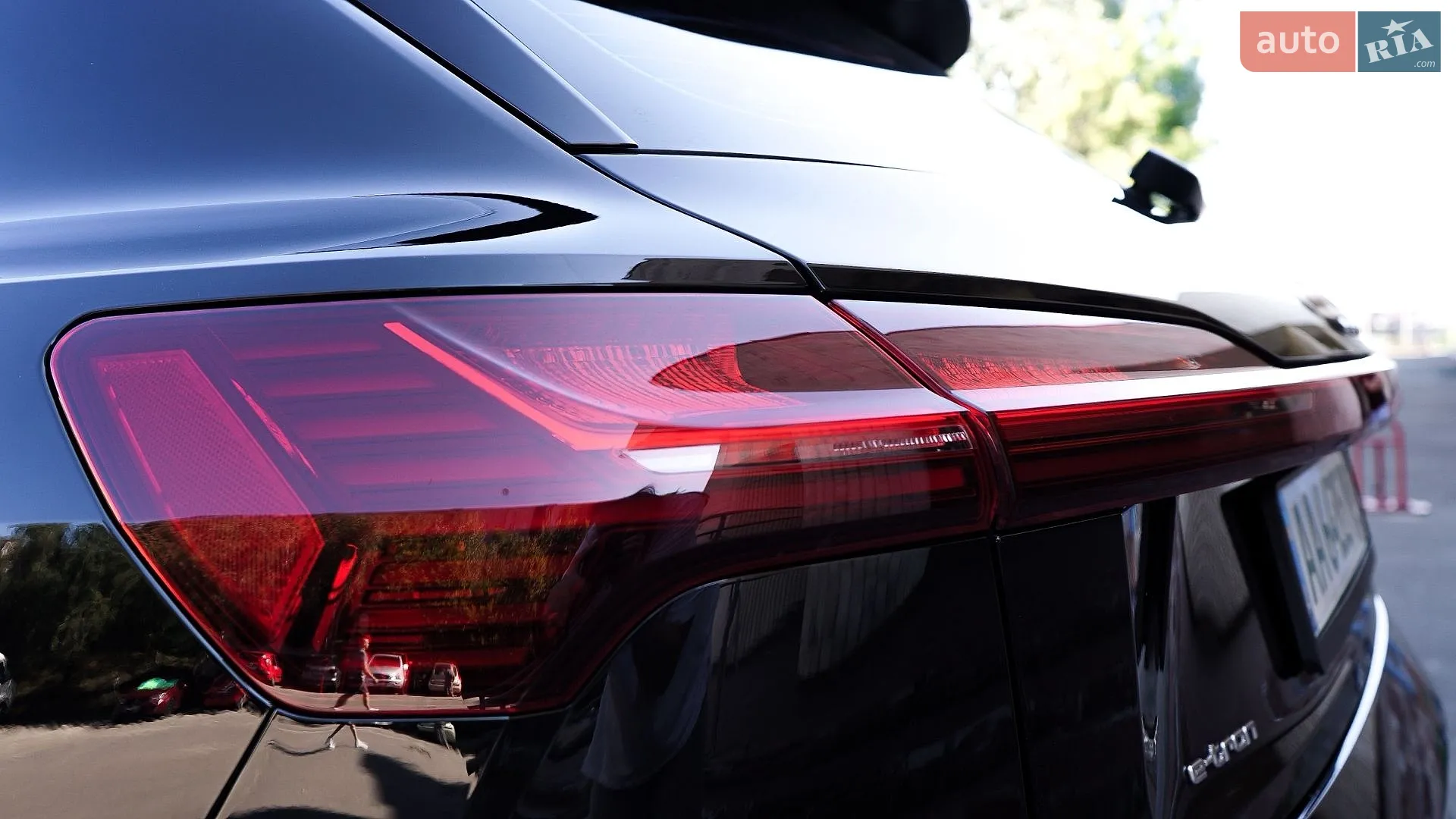 2019 Audi e-tron - мініатюра 13
