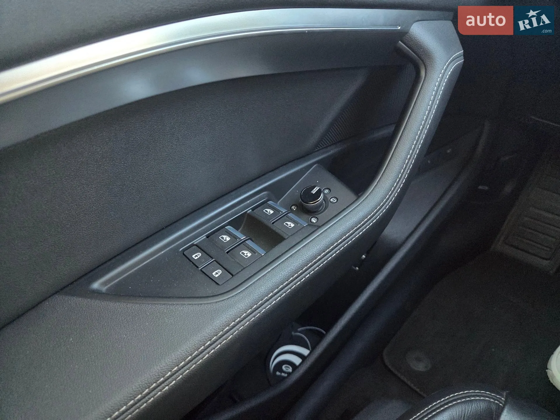 2021 Audi e-tron - мініатюра 4