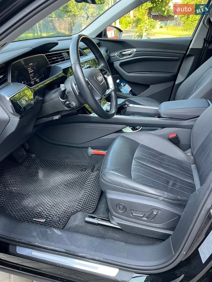 2019 Audi e-tron - мініатюра 9