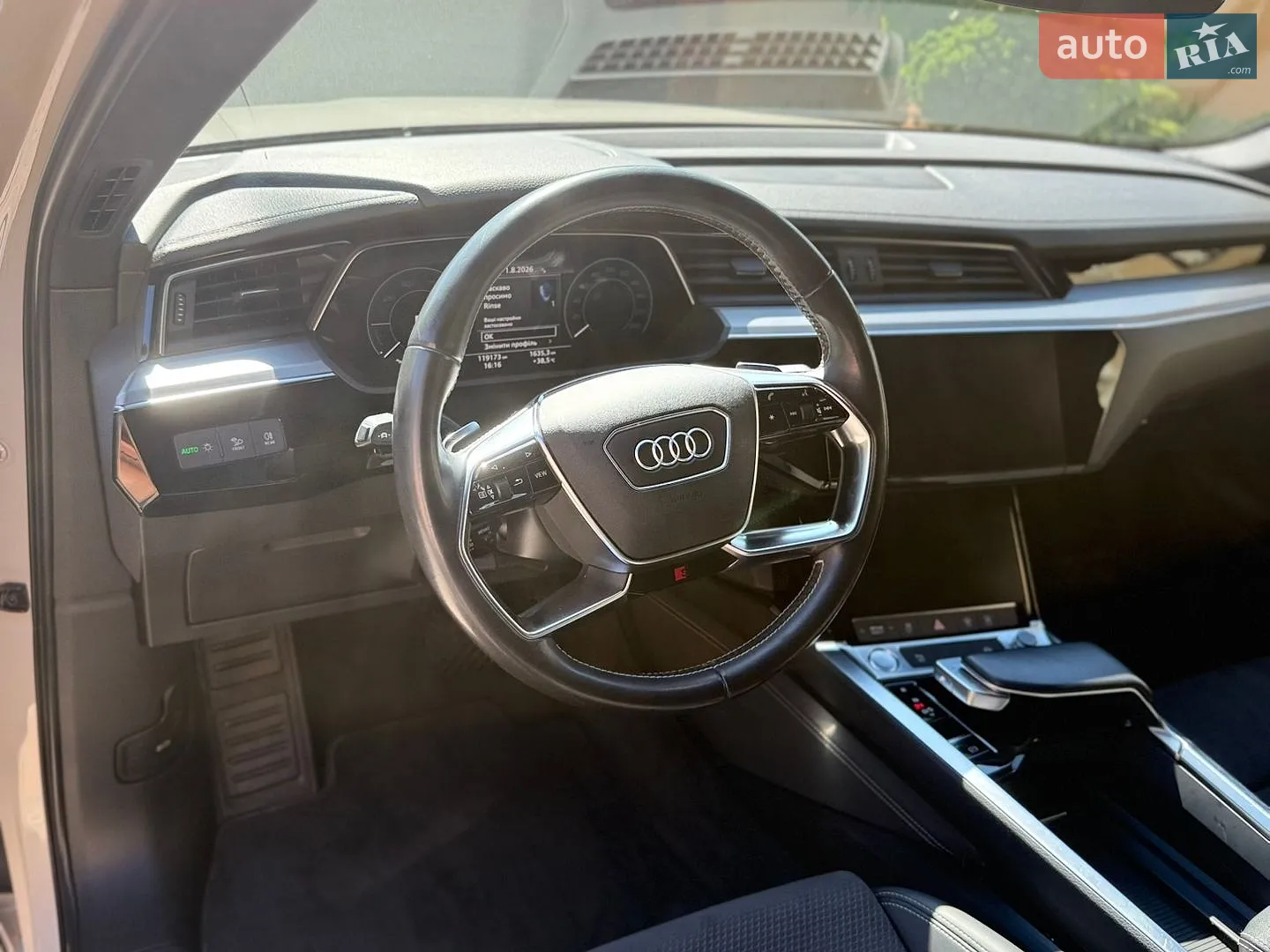 2019 Audi e-tron - мініатюра 37
