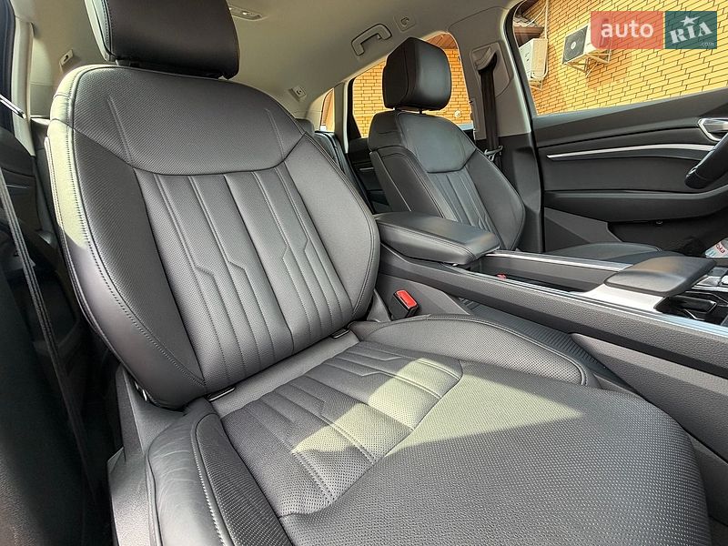 Внедорожник / Кроссовер Audi e-tron 2022 в Луцке фото 48 Внедорожник / Кроссовер Audi e-tron 2022 в Луцке