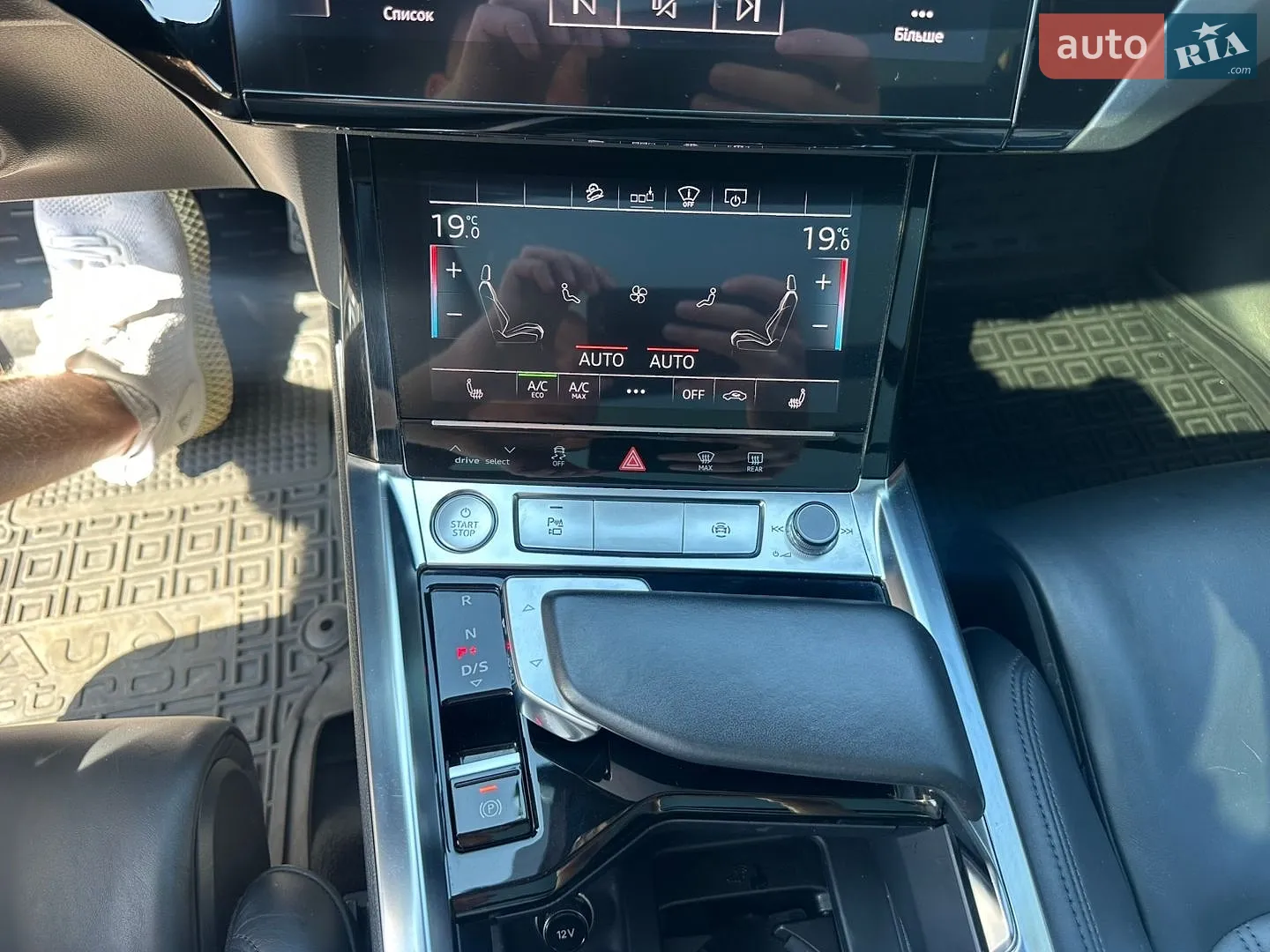 2019 Audi e-tron - мініатюра 29