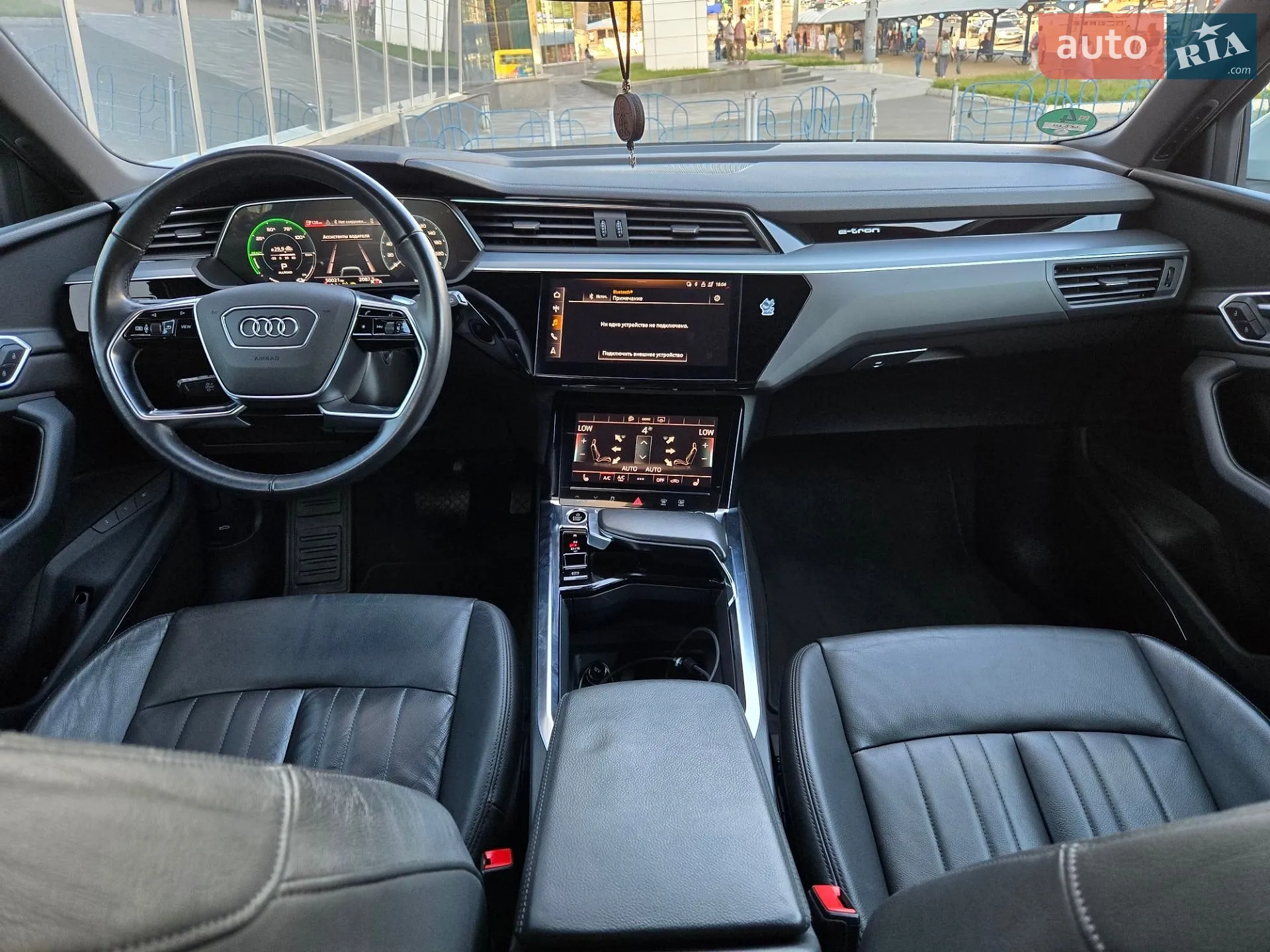 2021 Audi e-tron - мініатюра 24