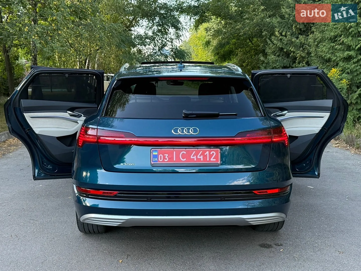 2020 Audi e-tron - мініатюра 45