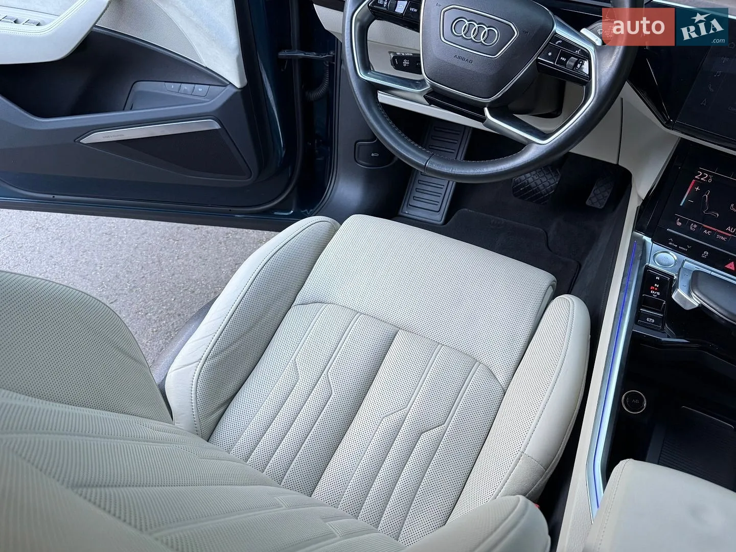 2020 Audi e-tron - мініатюра 73