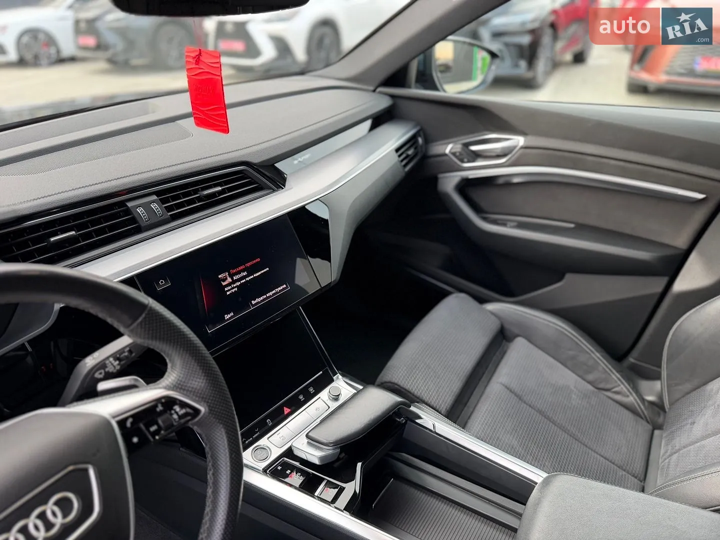 2021 Audi e-tron - мініатюра 15
