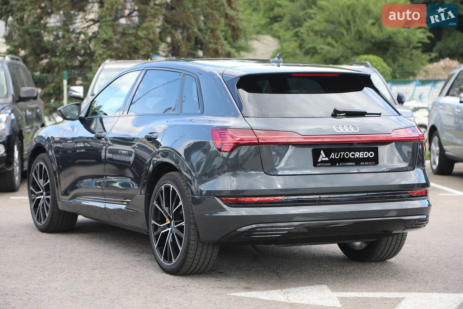 2019 Audi e-tron - мініатюра 7