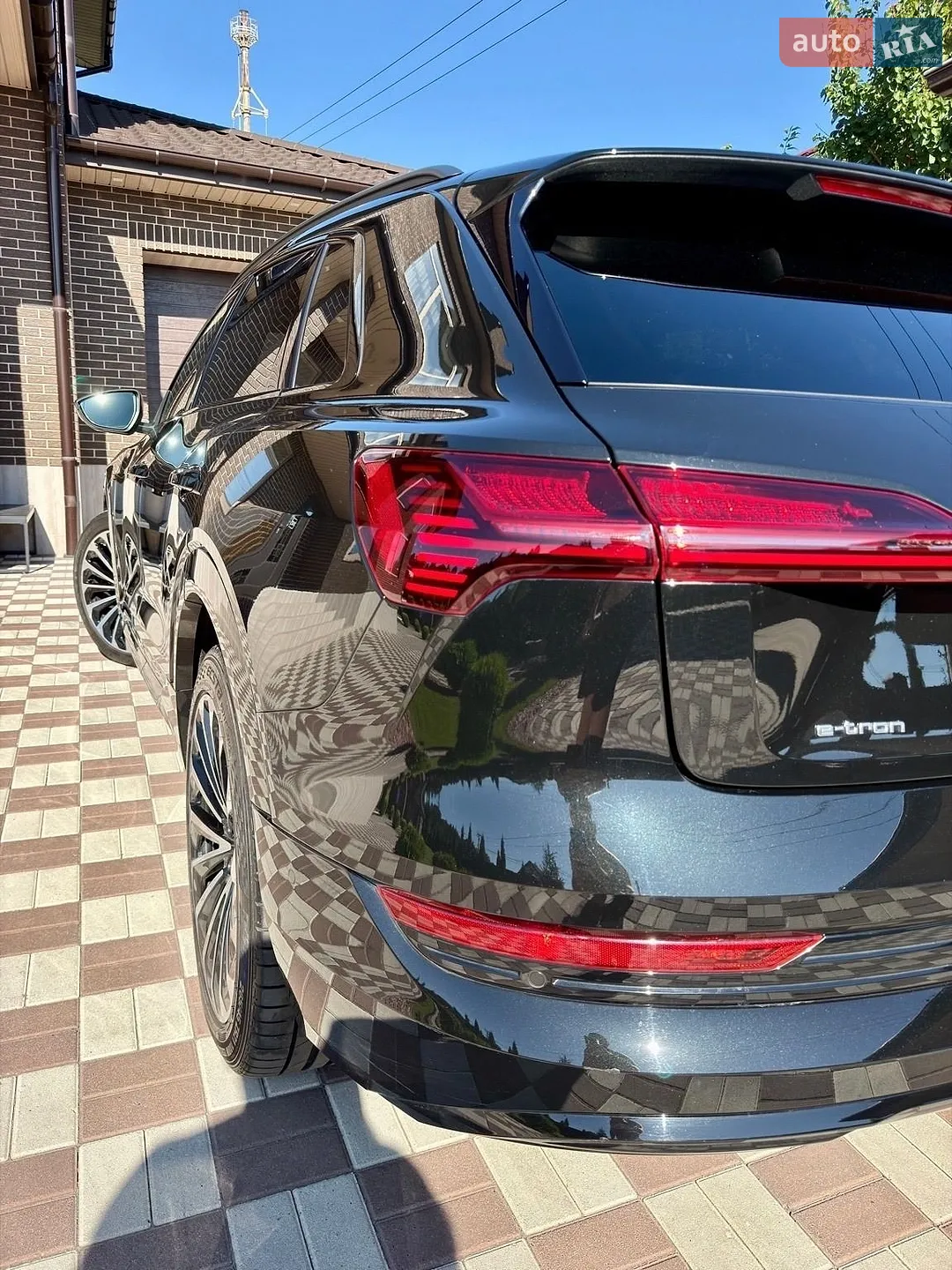 2020 Audi e-tron - мініатюра 7