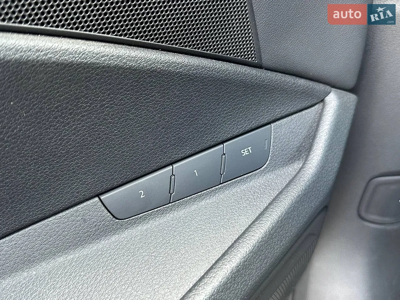 2019 Audi e-tron - мініатюра 26
