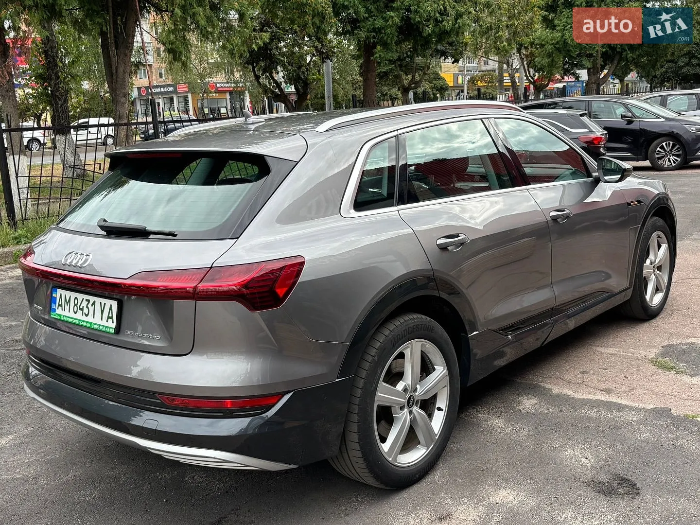 2020 Audi e-tron - мініатюра 8