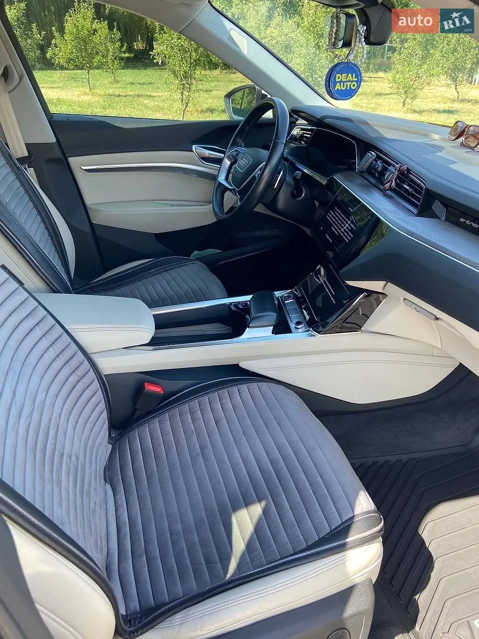 2023 Audi e-tron - мініатюра 25