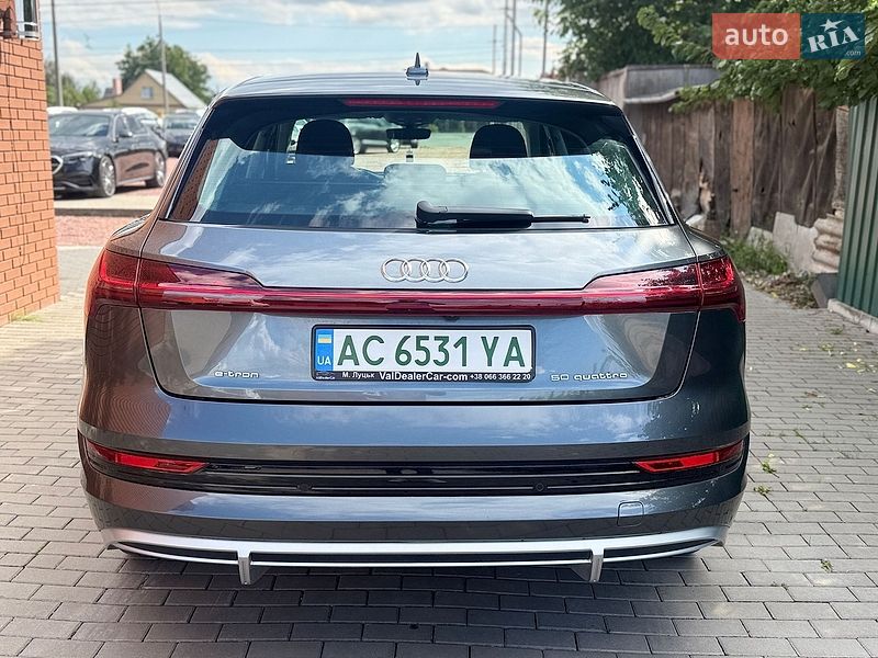 Внедорожник / Кроссовер Audi e-tron 2021 в Луцке