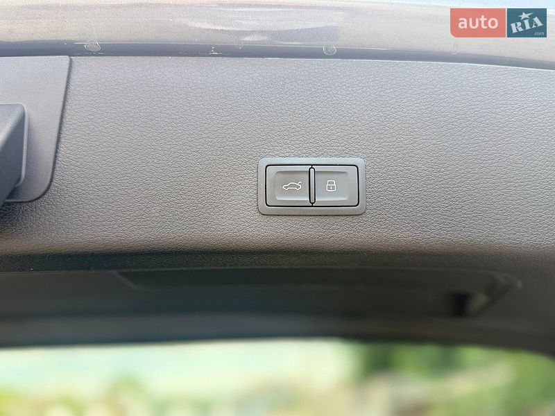 Внедорожник / Кроссовер Audi e-tron 2021 в Луцке