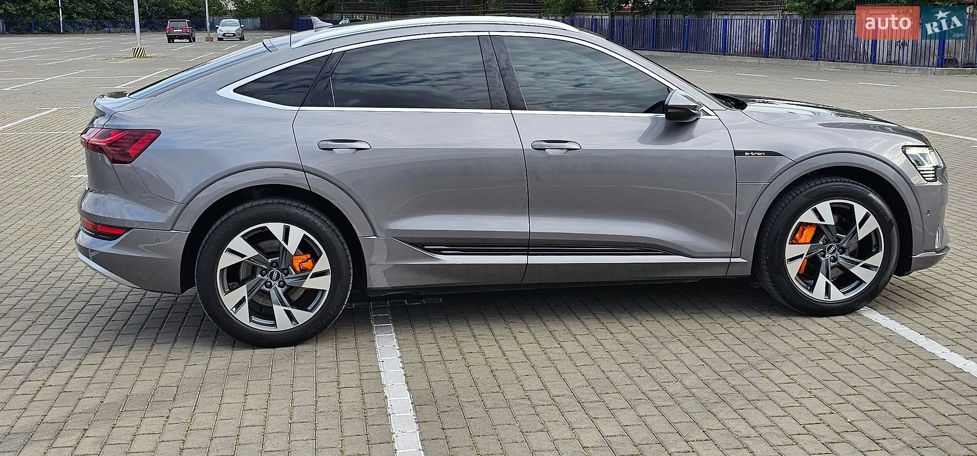2020 Audi e-tron - мініатюра 42