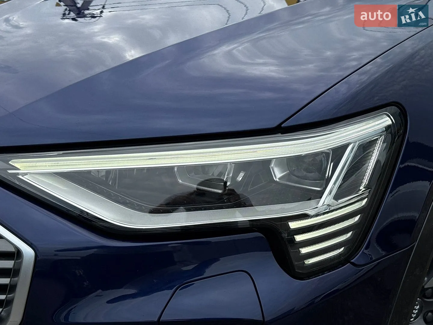2020 Audi e-tron - мініатюра 10