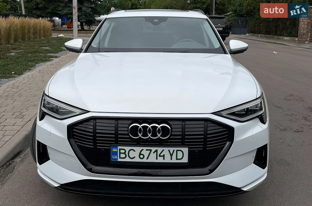 2020 Audi e-tron - мініатюра 29
