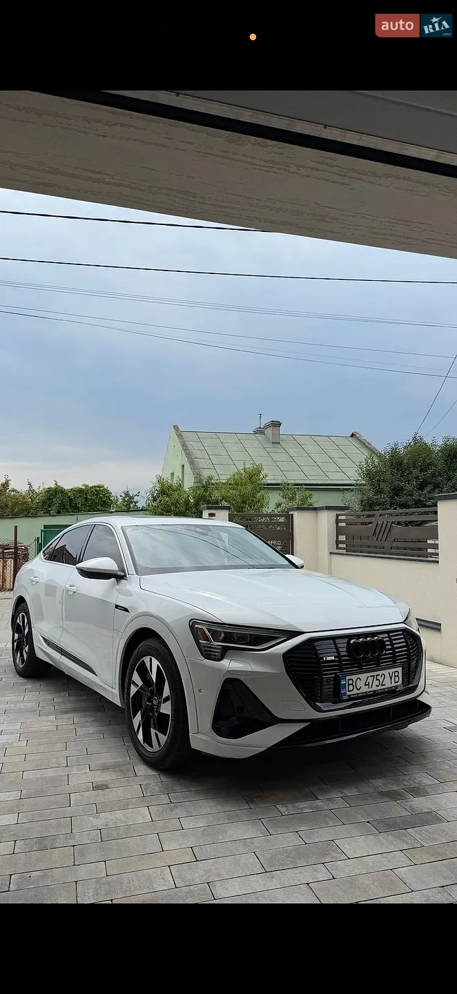 2020 Audi e-tron - фото 1
