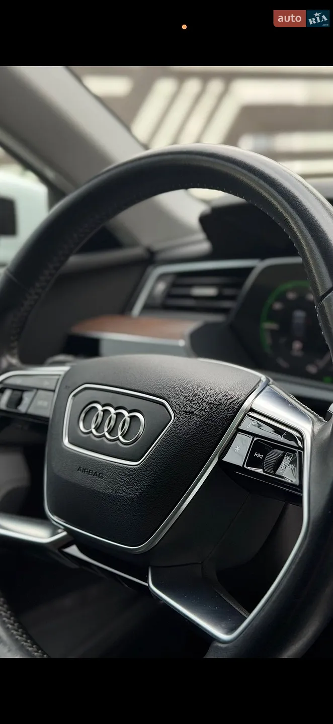 2020 Audi e-tron - мініатюра 16