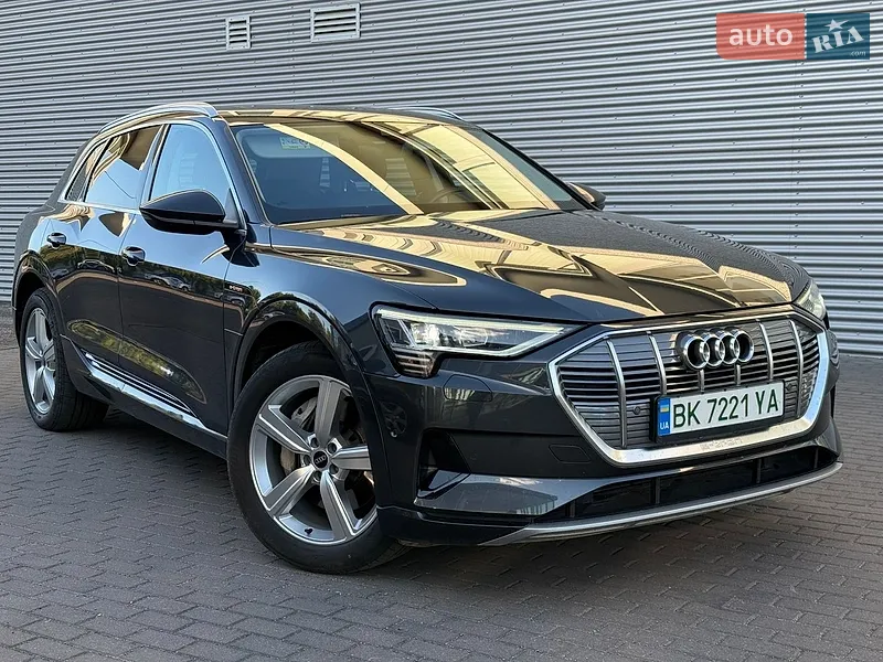 Audi e-tron 2020