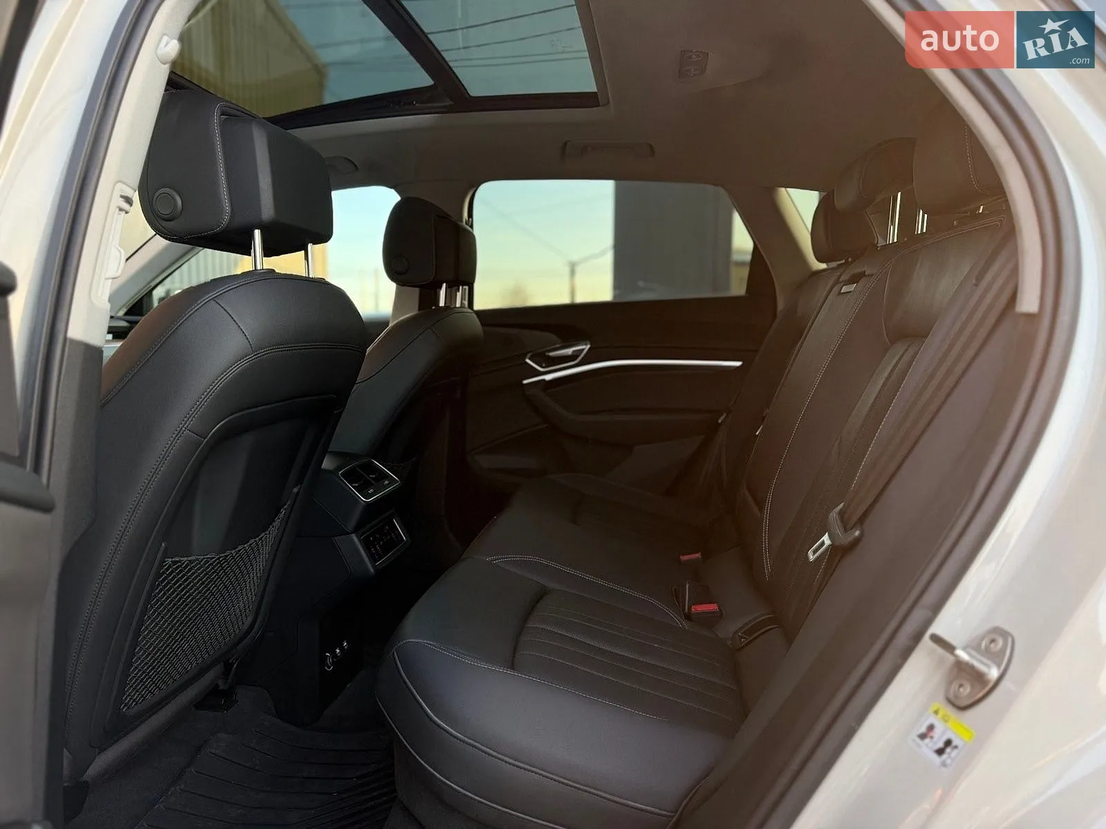 2019 Audi e-tron - мініатюра 40