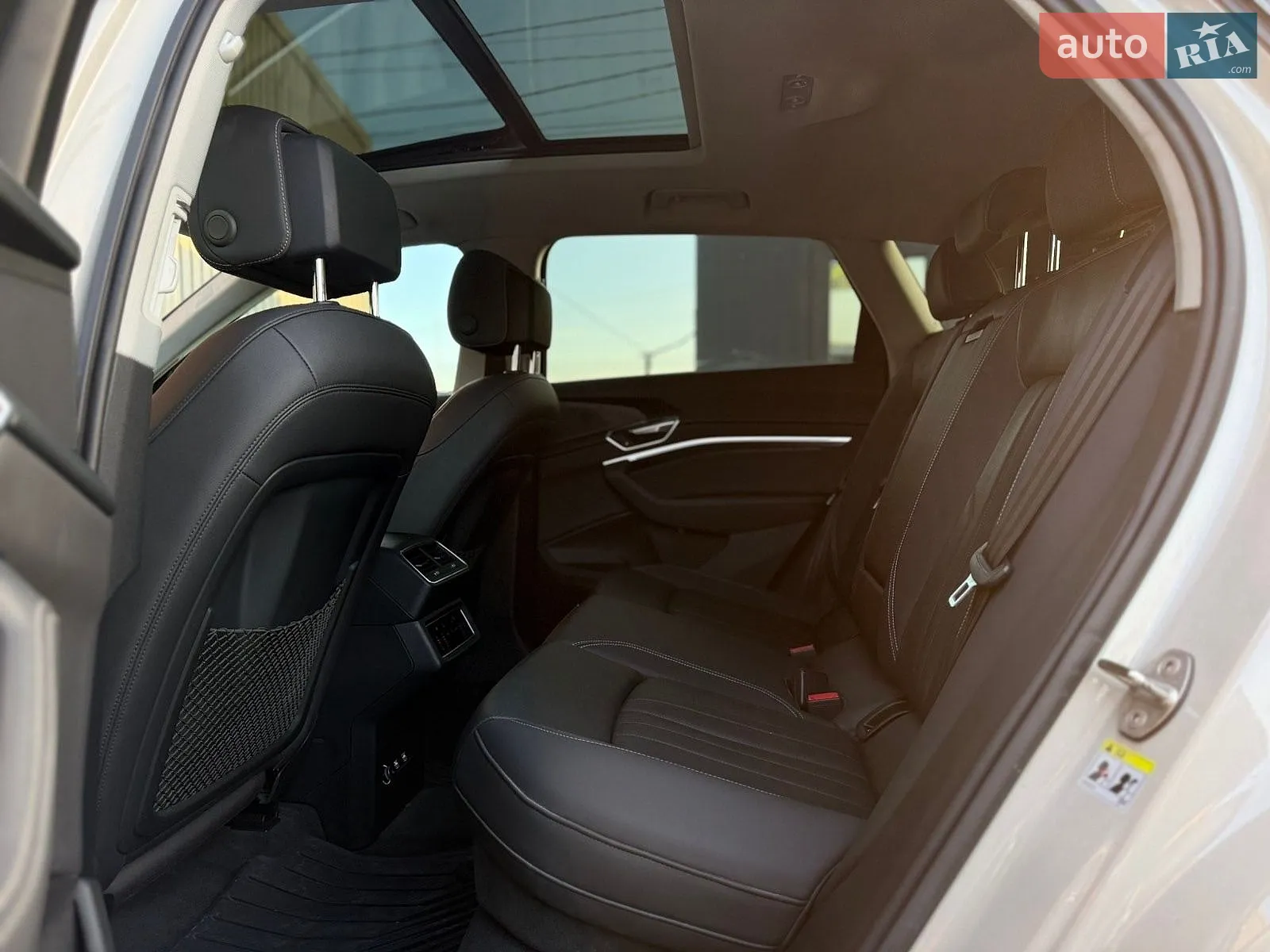 2019 Audi e-tron - мініатюра 63