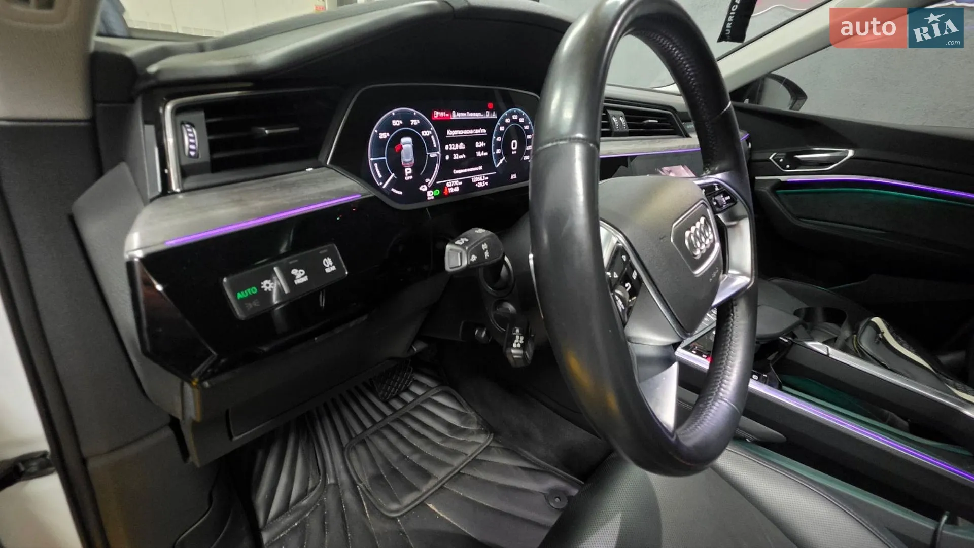 2019 Audi e-tron - мініатюра 39