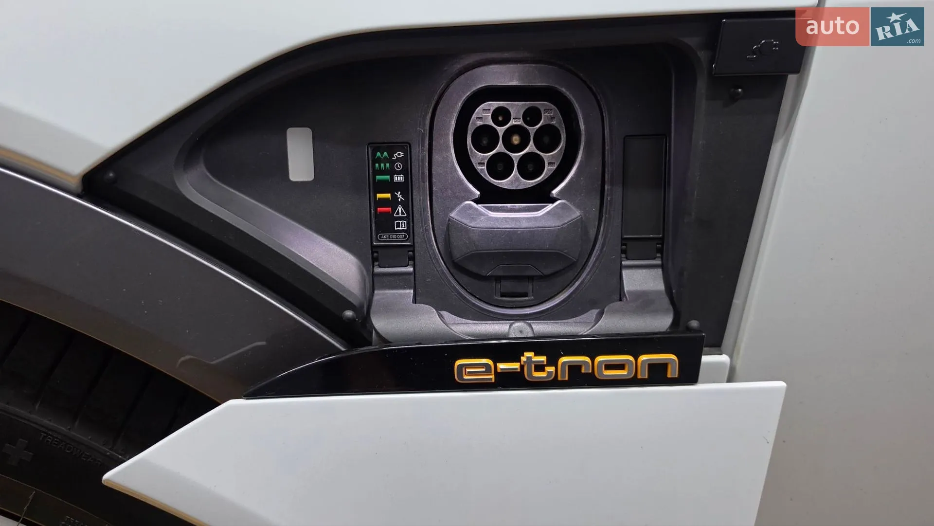 2019 Audi e-tron - мініатюра 40