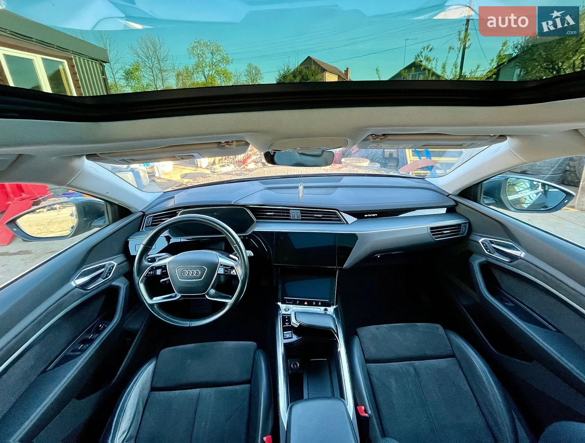 2020 Audi e-tron - мініатюра 47