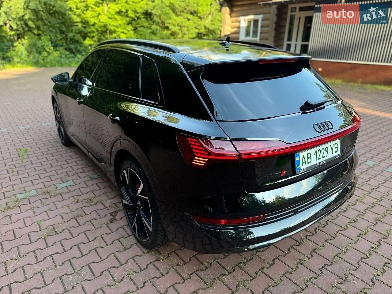 2018 Audi e-tron - мініатюра 6