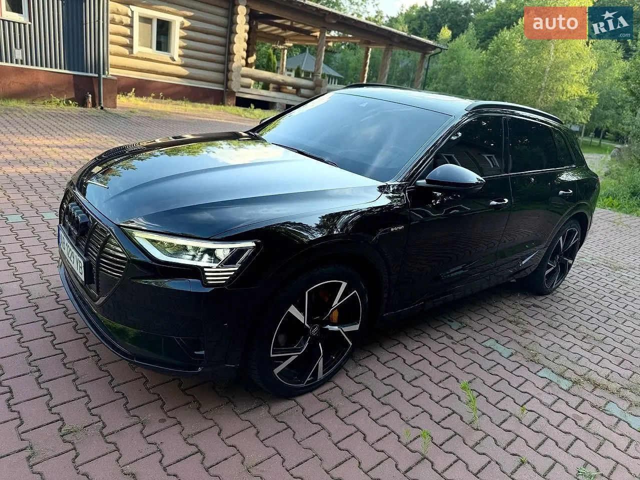 2018 Audi e-tron - мініатюра 3