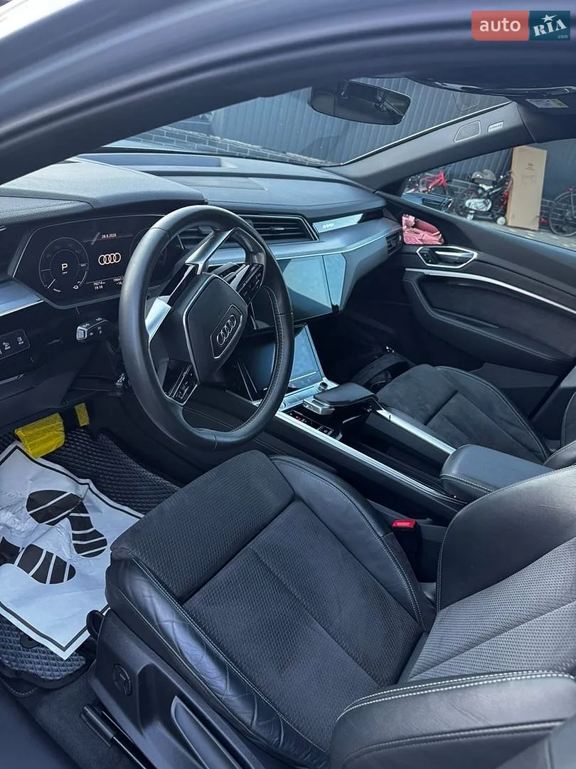 2020 Audi e-tron - мініатюра 10