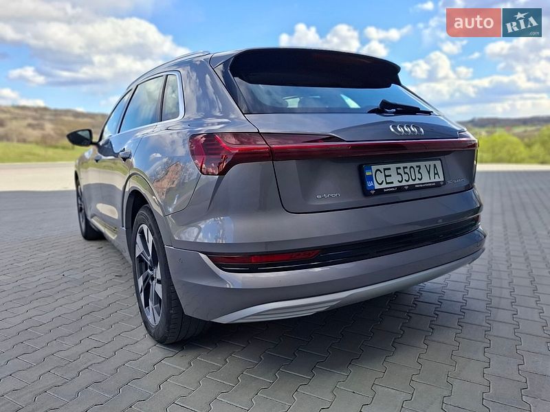 Внедорожник / Кроссовер Audi e-tron 2020 в Черновцах