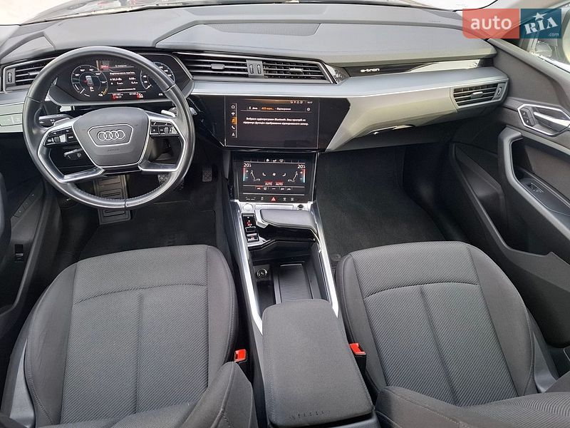 Внедорожник / Кроссовер Audi e-tron 2020 в Черновцах