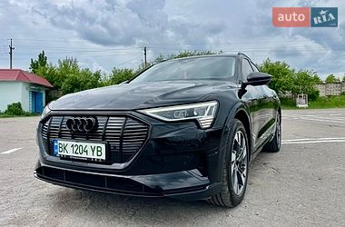 audi e-tron 2021 в Ровно от профессионального продавца Анатолій