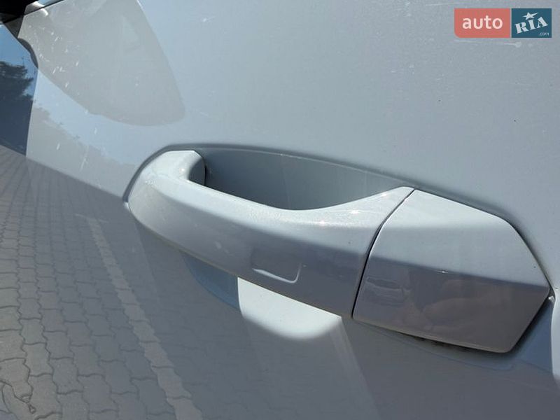 Внедорожник / Кроссовер Audi e-tron 2019 в Львове