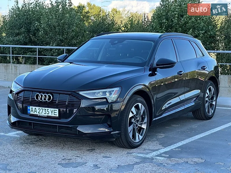Audi e-tron