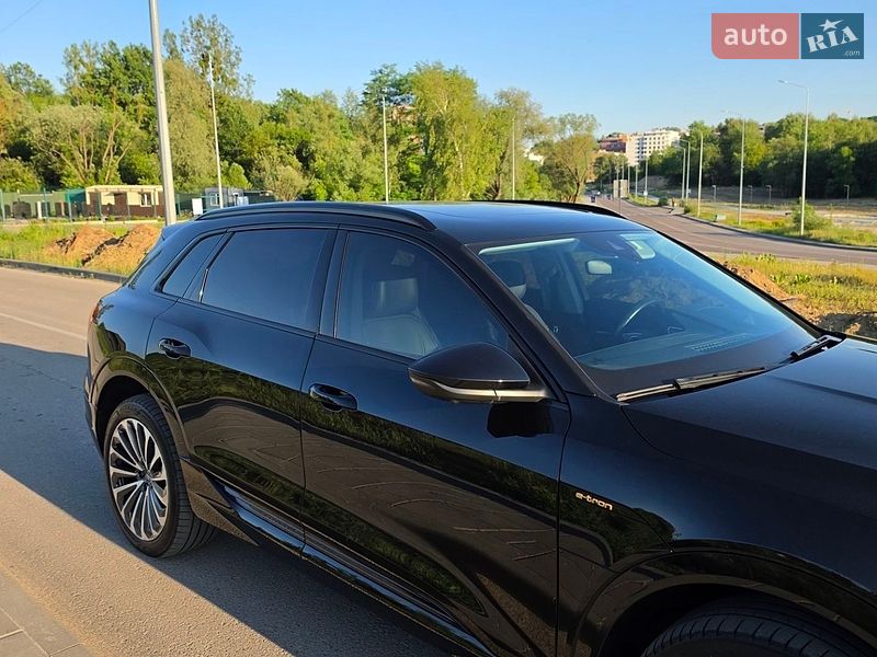 Внедорожник / Кроссовер Audi e-tron 2019 в Львове