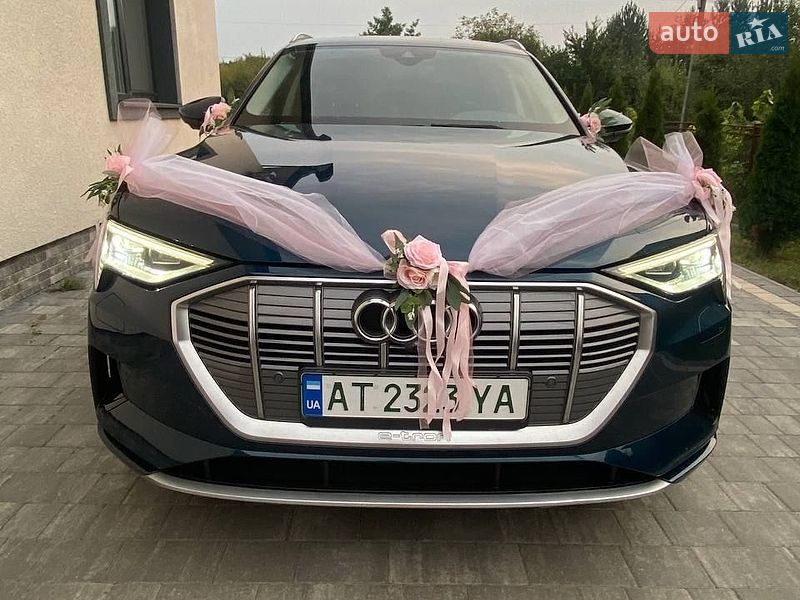Позашляховик / Кросовер Audi e-tron 2020 в Коломиї