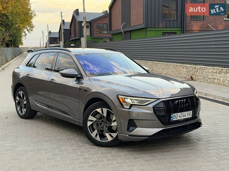 Audi e-tron 2020