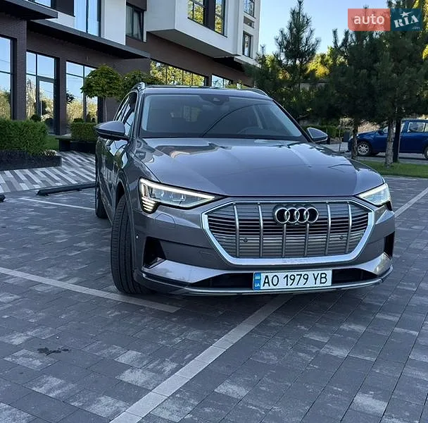 Audi e-tron 2020