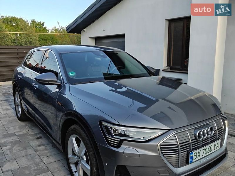 Внедорожник / Кроссовер Audi e-tron 2019 в Хмельницком