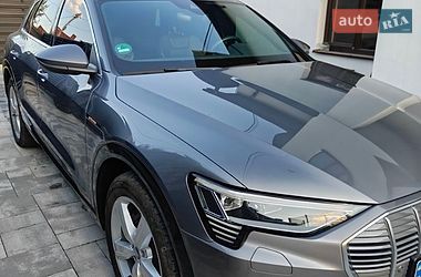 Внедорожник / Кроссовер Audi e-tron 2019 в Хмельницком