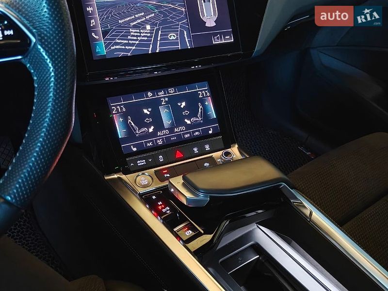 Внедорожник / Кроссовер Audi e-tron 2019 в Хмельницком