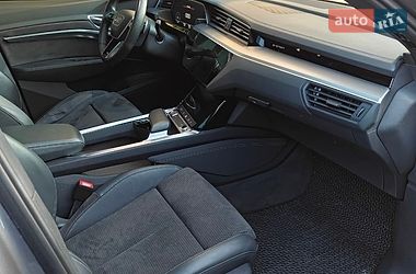 Внедорожник / Кроссовер Audi e-tron 2019 в Хмельницком