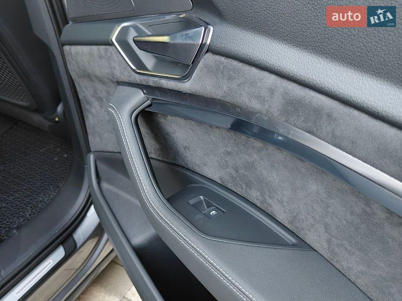 Внедорожник / Кроссовер Audi e-tron 2019 в Хмельницком