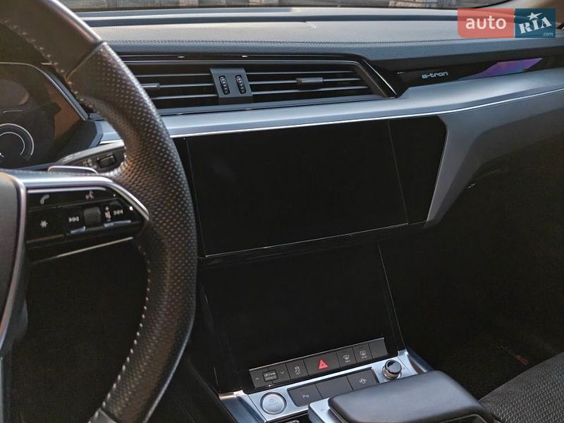 Внедорожник / Кроссовер Audi e-tron 2019 в Хмельницком